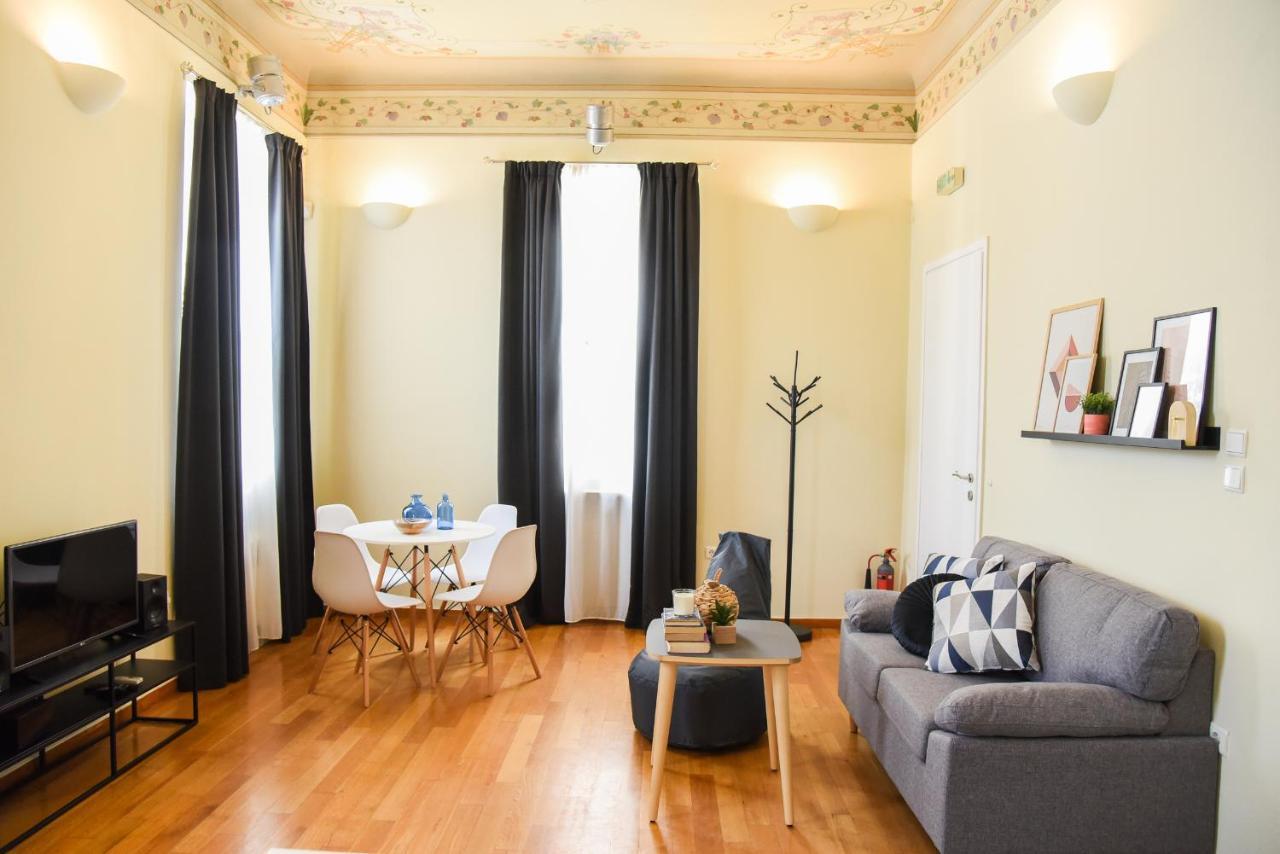 Neoclassical Athens Residence Luaran gambar