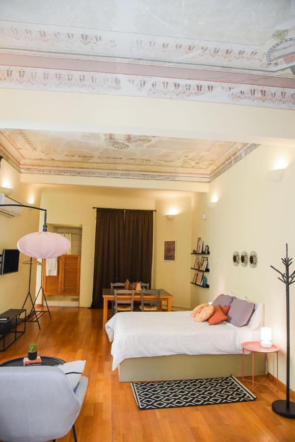 Neoclassical Athens Residence Luaran gambar