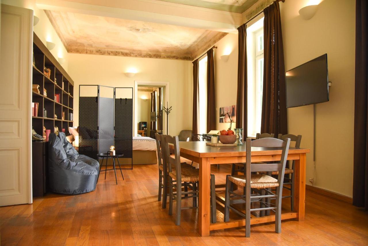 Neoclassical Athens Residence Luaran gambar