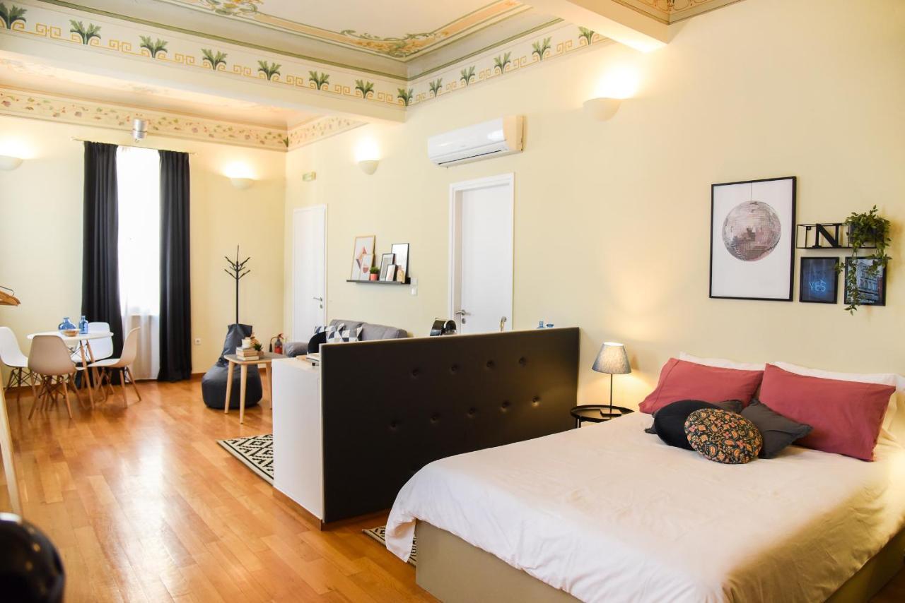 Neoclassical Athens Residence Luaran gambar